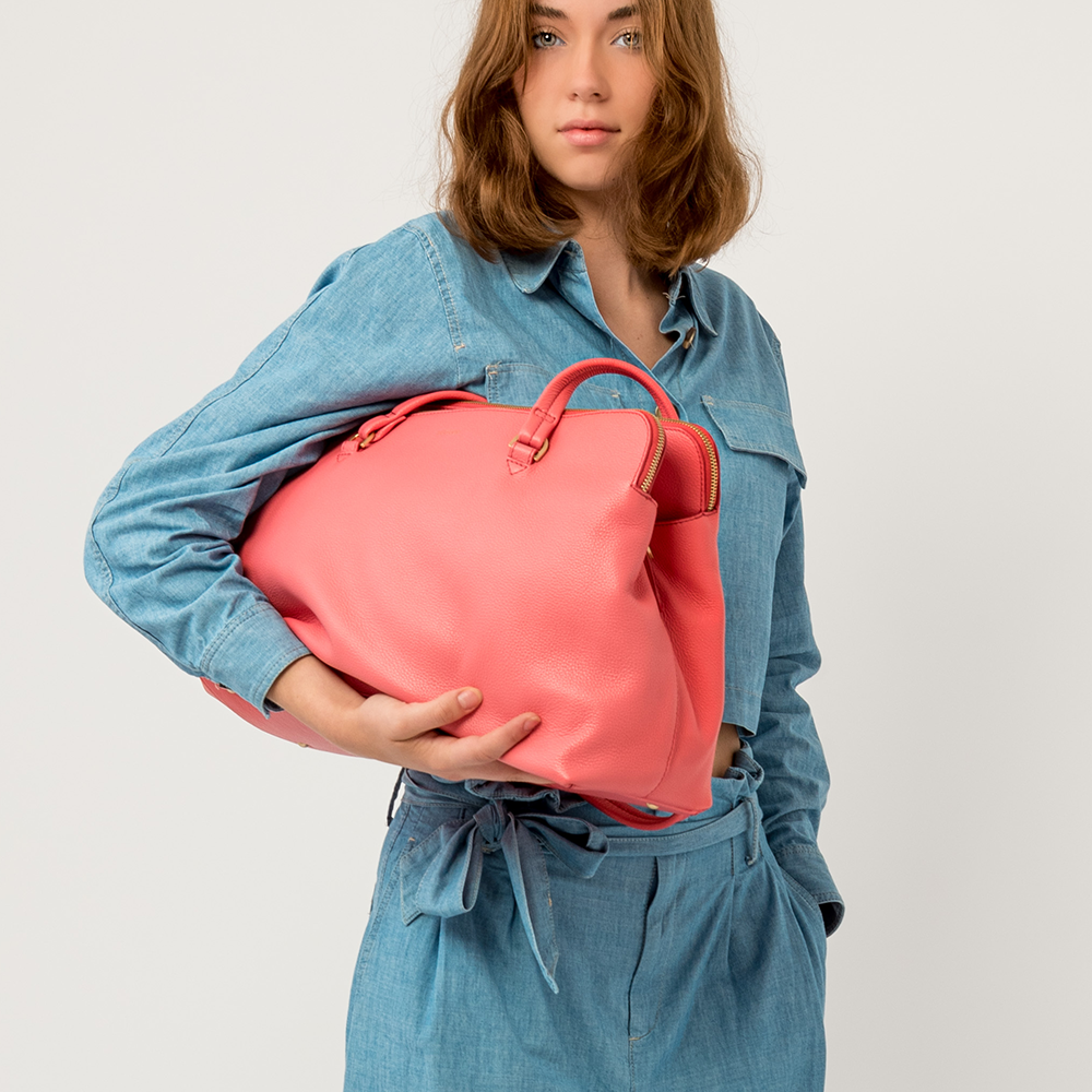 Find the most beautiful ladies laptop bags in our collection LouLou